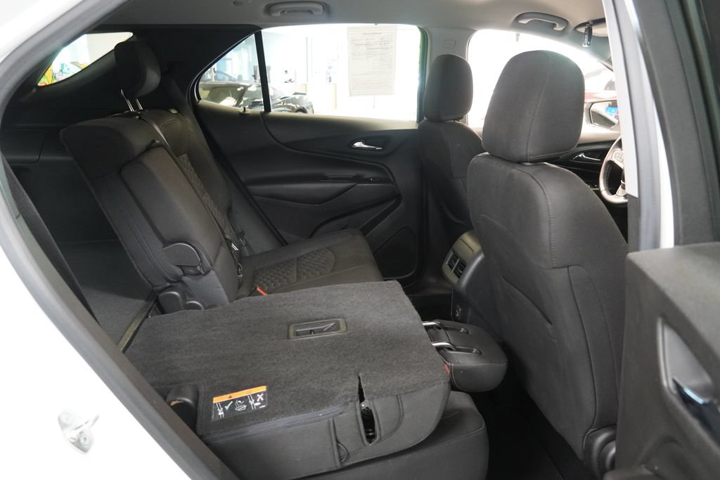 Used 2020 Chevrolet Equinox LT w/ Driver Convenience Package FWD image 33