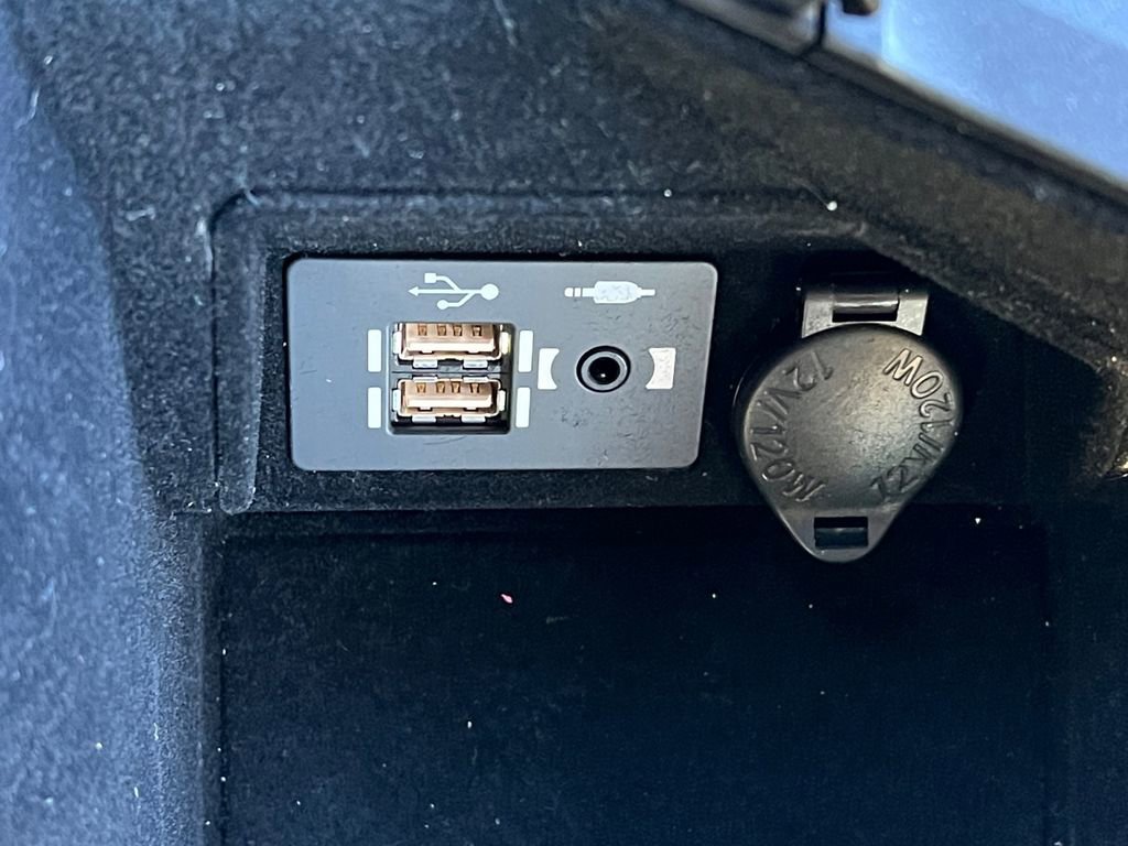 Certified 2025 Lexus IS 350 F Sport image 22