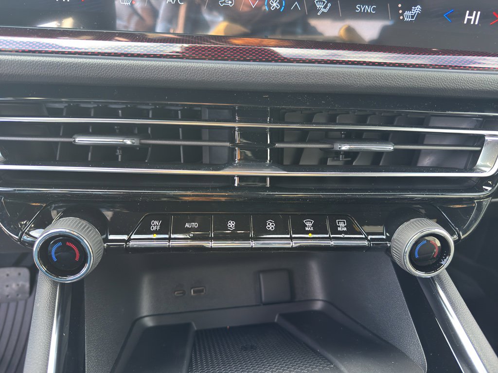 New 2026 Chevrolet Traverse Z71 image 18