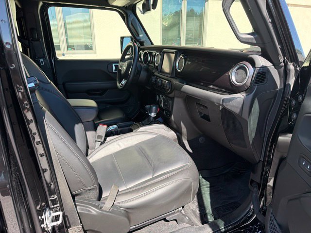 Certified 2021 Jeep Wrangler Unlimited Sahara AWD/4WD image 19