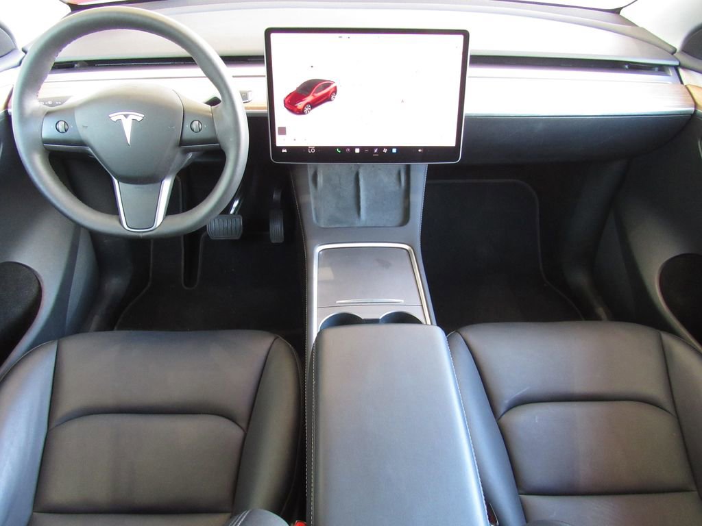 Used 2024 Tesla Model Y Long Range image 29