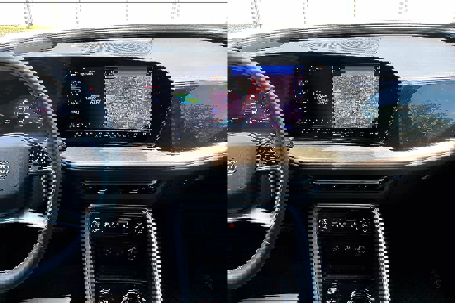 Used 2025 Audi Q5 Premium Plus w/ Premium Plus image 7