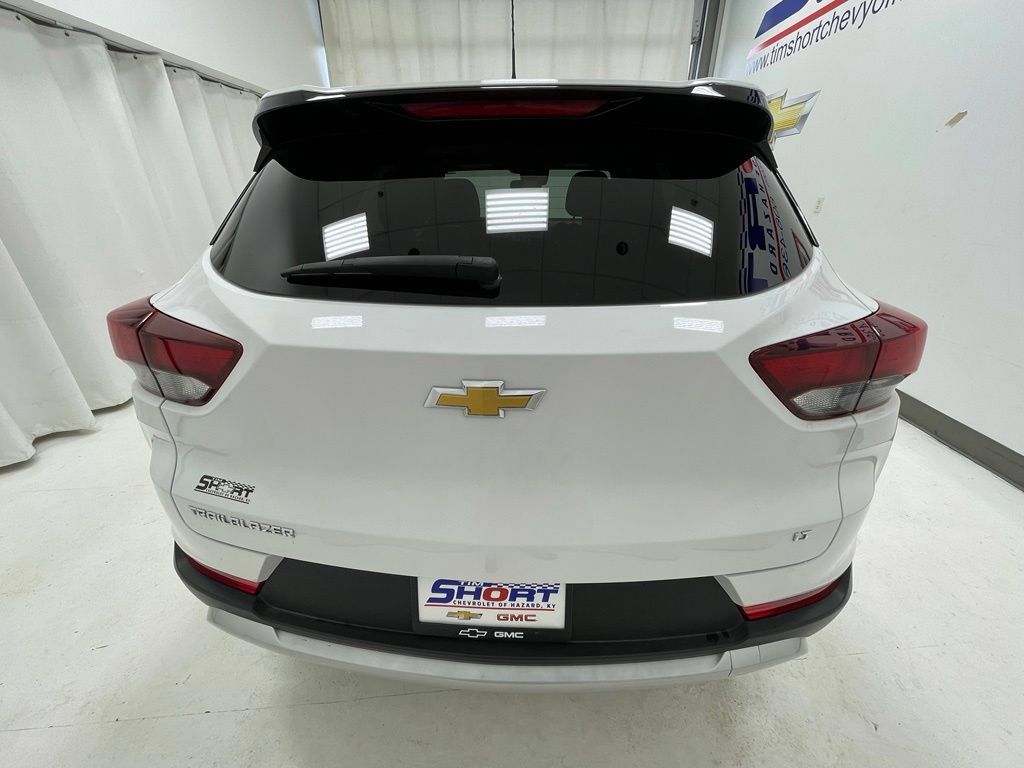 Used 2023 Chevrolet TrailBlazer LT FWD image 6