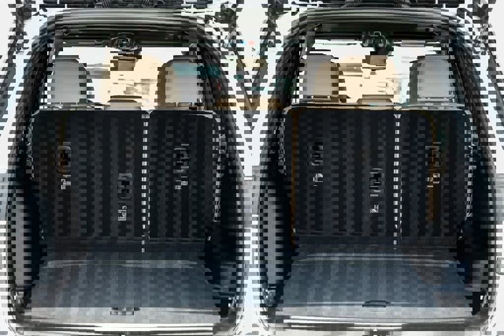 New 2025 Jeep Grand Cherokee Limited w/ Luxury Tech Group II image 26