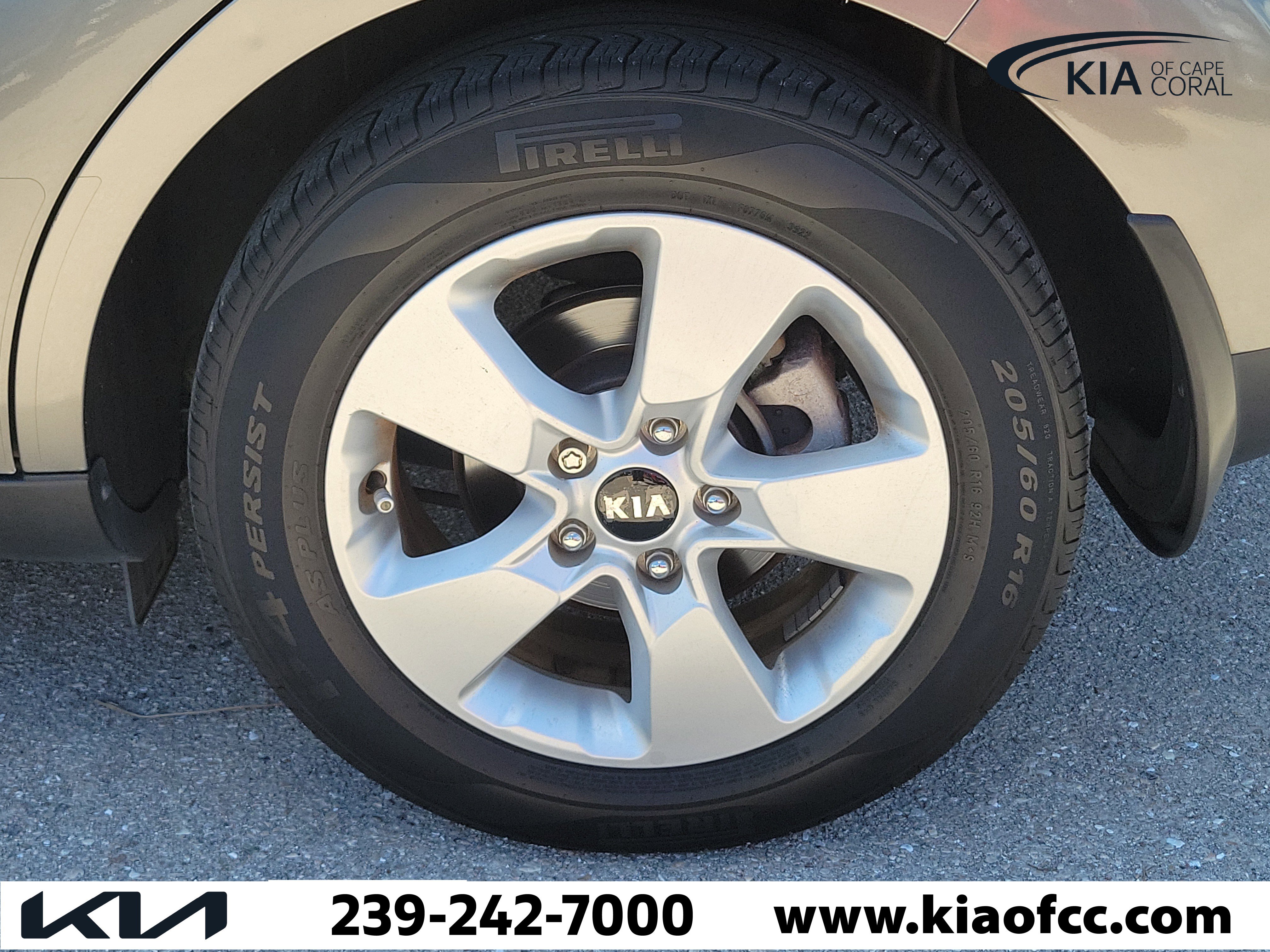 Certified 2018 Kia Soul w/ Convenience Package FWD image 8