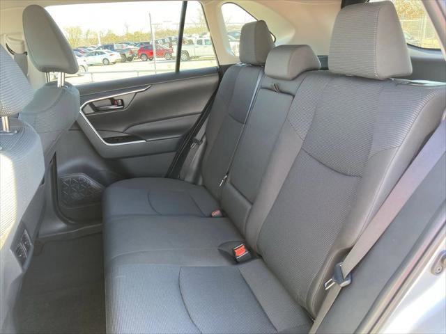 Certified 2024 Toyota RAV4 LE FWD image 27