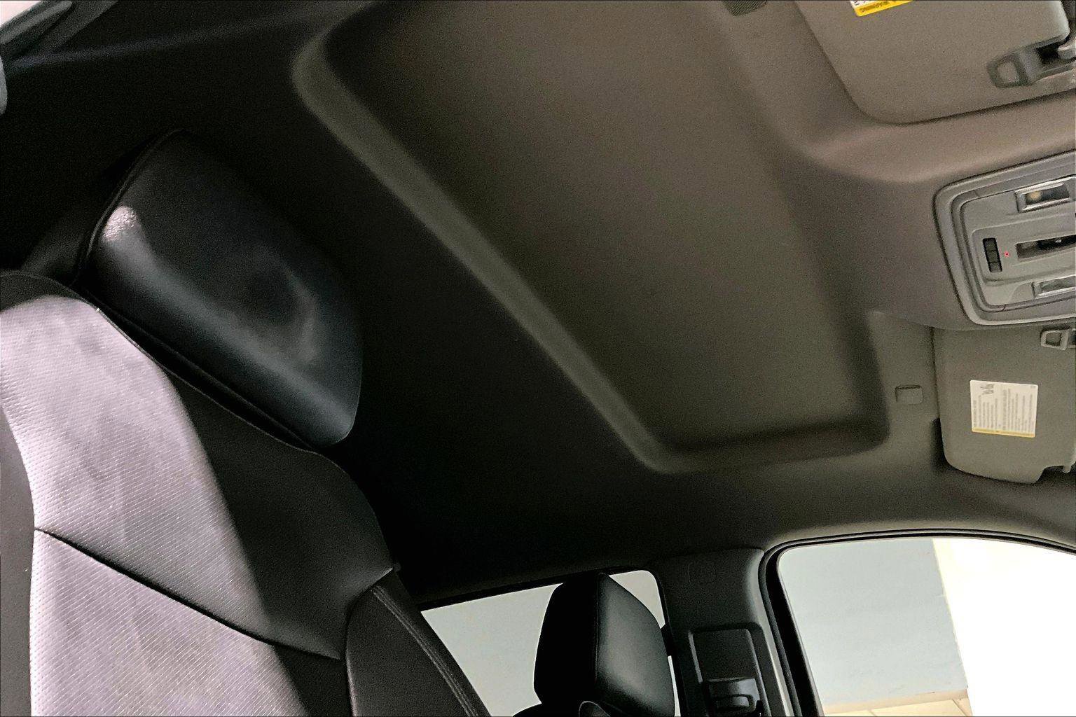 Used 2024 Chevrolet Silverado 2500 LTZ w/ LTZ Convenience Package image 24