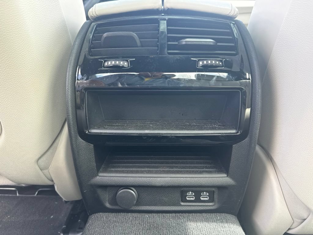 Used 2023 BMW 530i w/ Luxury Seating Package RWD image 22