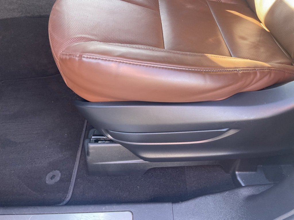 Used 2020 Lincoln Aviator Reserve w/ Elements Package Plus image 10