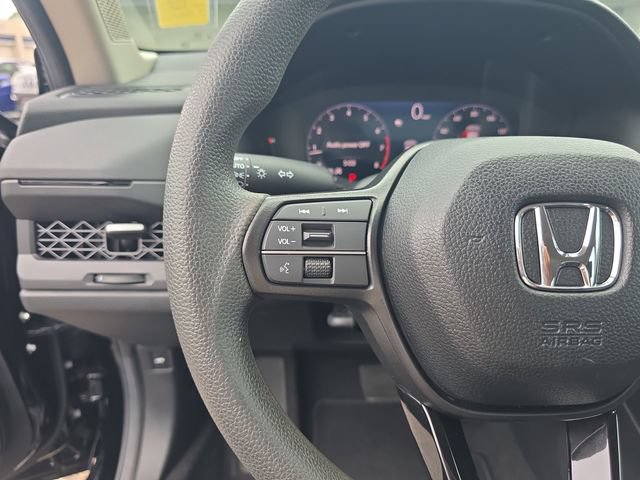 Used 2025 Honda Accord SE image 19