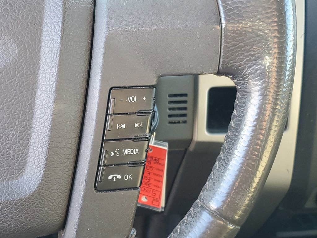 Used 2011 Ford F150 XLT w/ XLT Chrome Pkg image 15