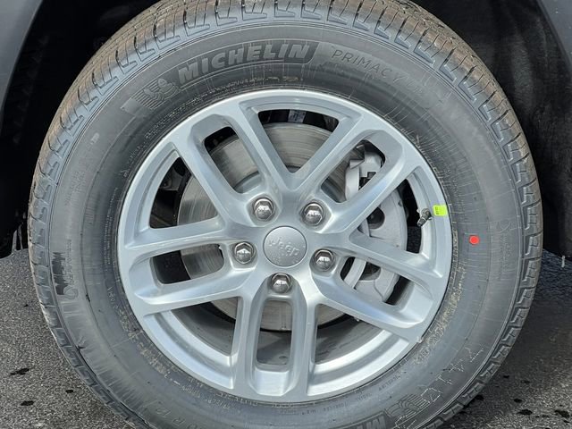 New 2026 Jeep Grand Cherokee Laredo X image 6