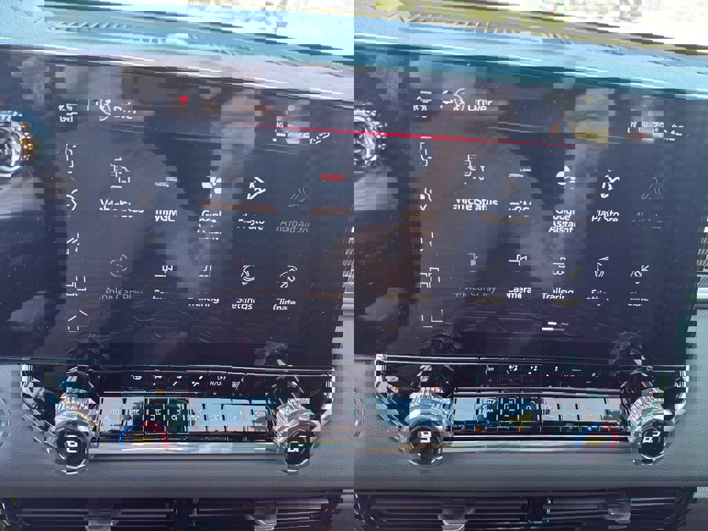 New 2026 GMC Canyon Elevation w/ Convenience Package image 17