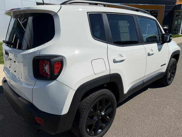 Used 2022 Jeep Renegade Altitude w/ Convenience Group image 2