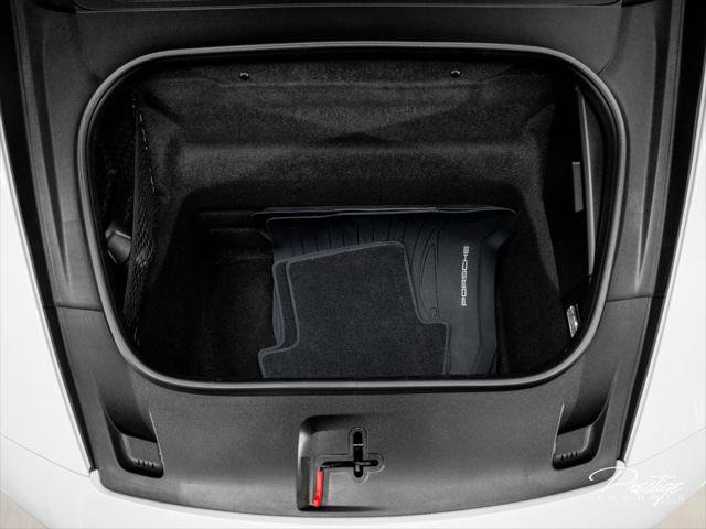 Used 2024 Porsche 911 Carrera S RWD image 4