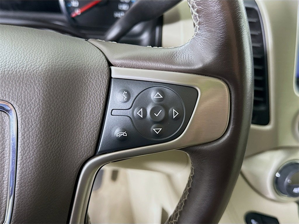 Used 2020 GMC Yukon Denali w/ Open Road Package image 25