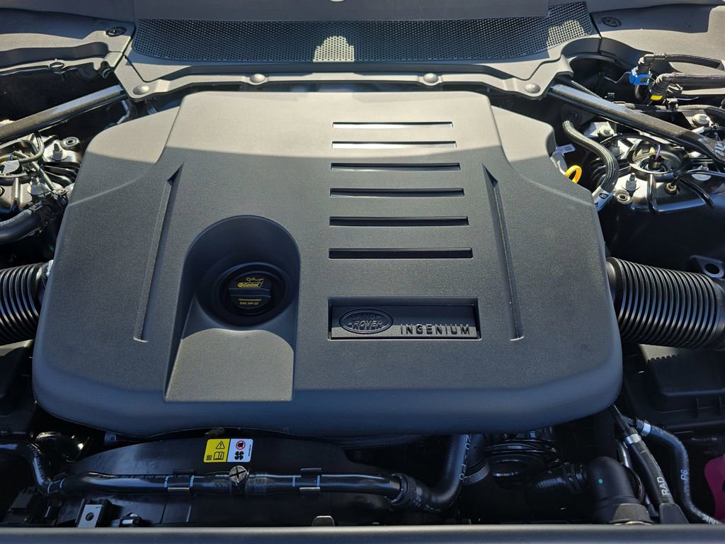 New 2026 Land Rover Discovery Limited Edition image 33