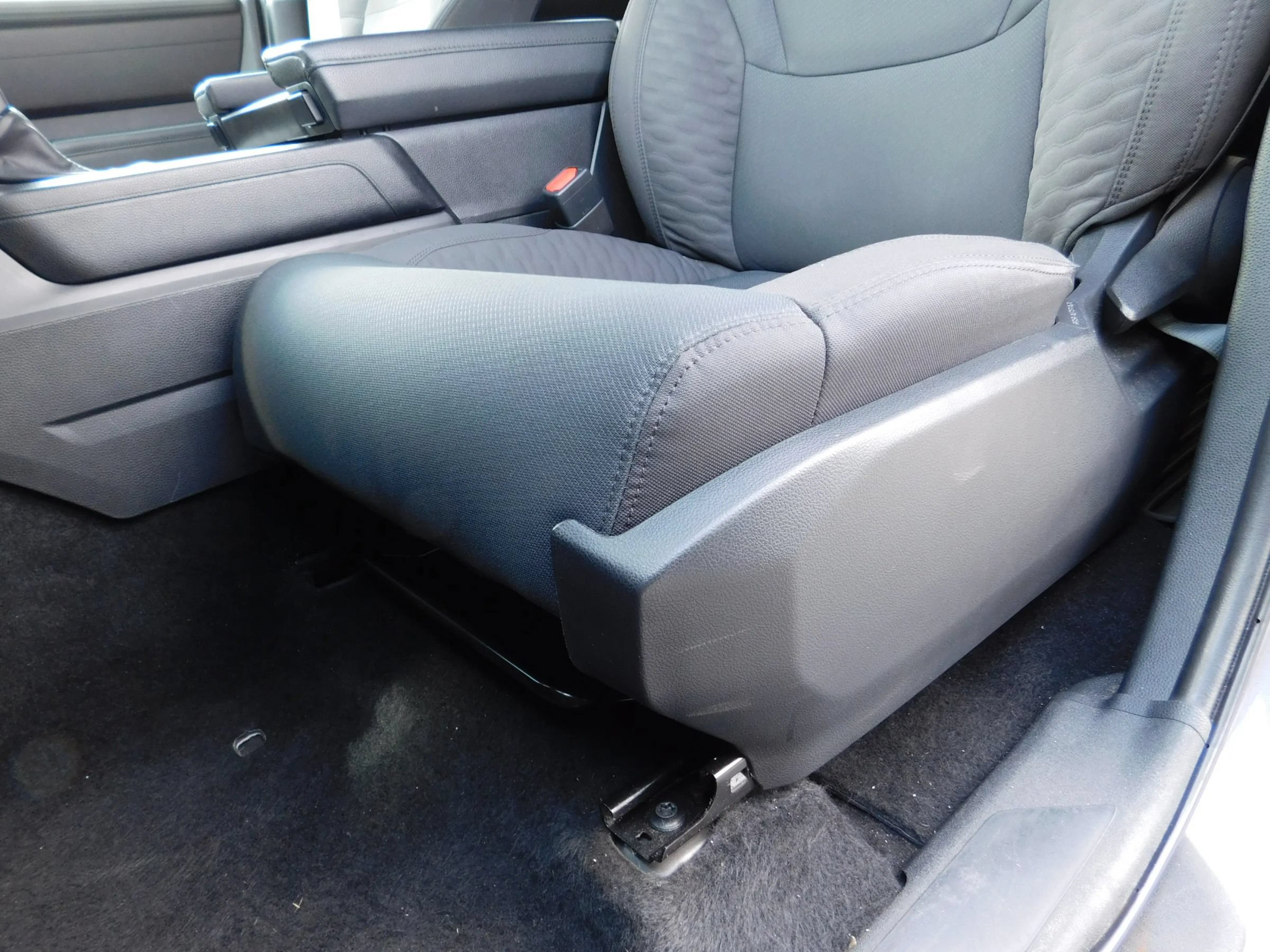 Used 2022 Toyota Tundra SR w/ SR Tow Package RWD image 17