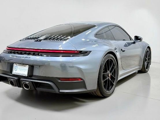 Used 2025 Porsche 911 Carrera 4 GTS image 17