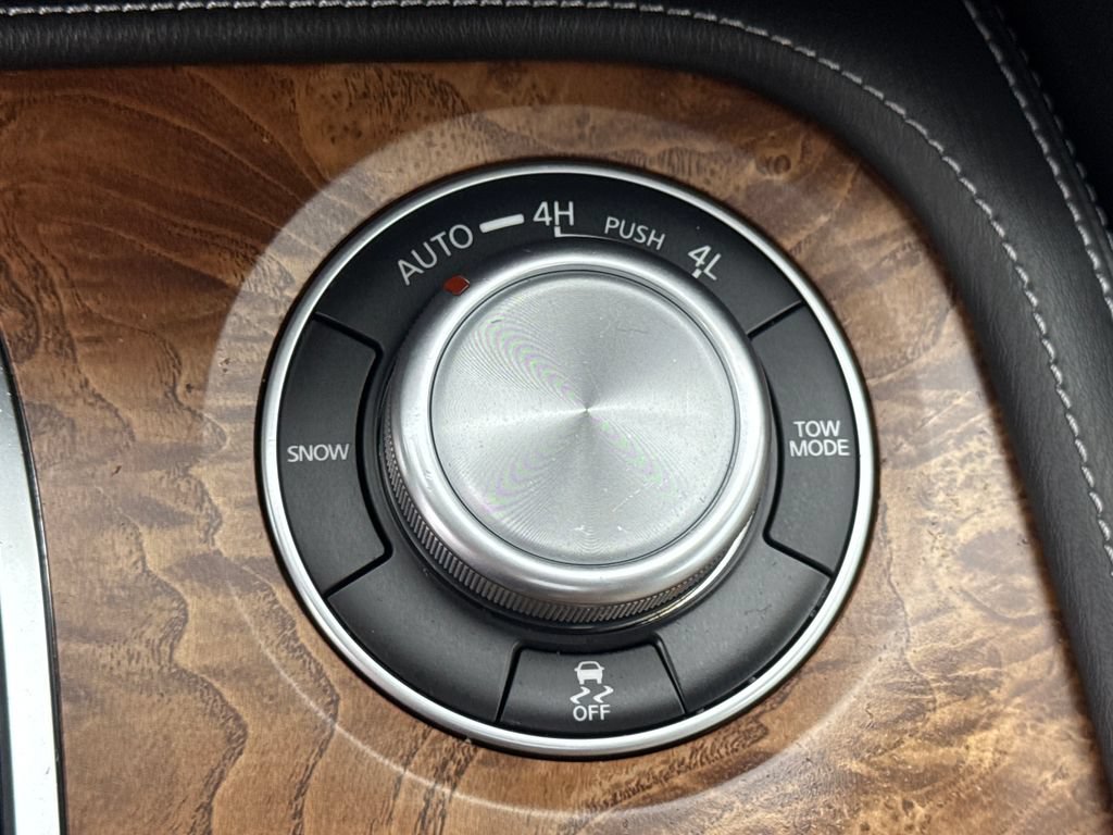 Used 2022 Nissan Armada SL w/ Captain's Chairs Package AWD/4WD image 49