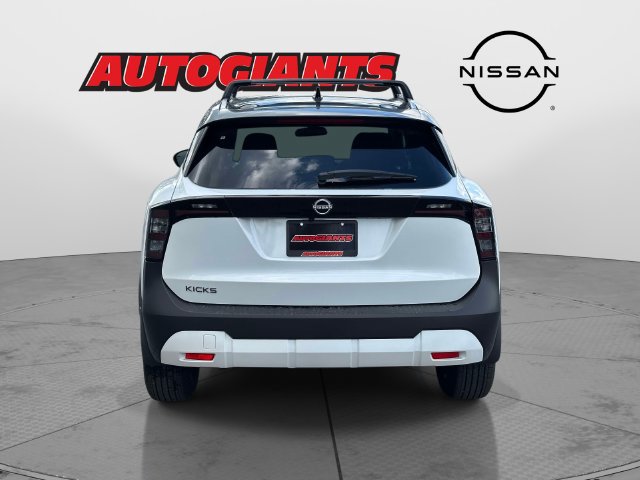 New 2027 Nissan Kicks SV w/ Cold Weather Package FWD image 4