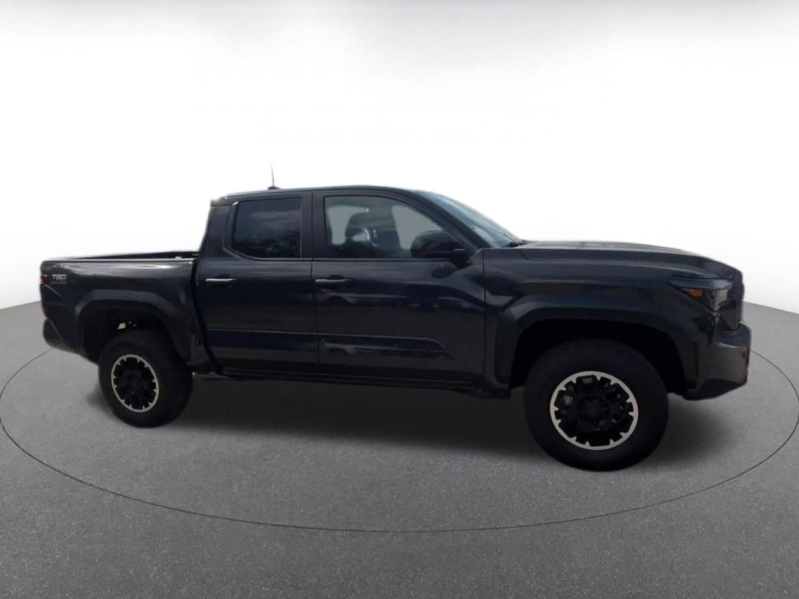 Used 2024 Toyota Tacoma w/ TRD Package image 16
