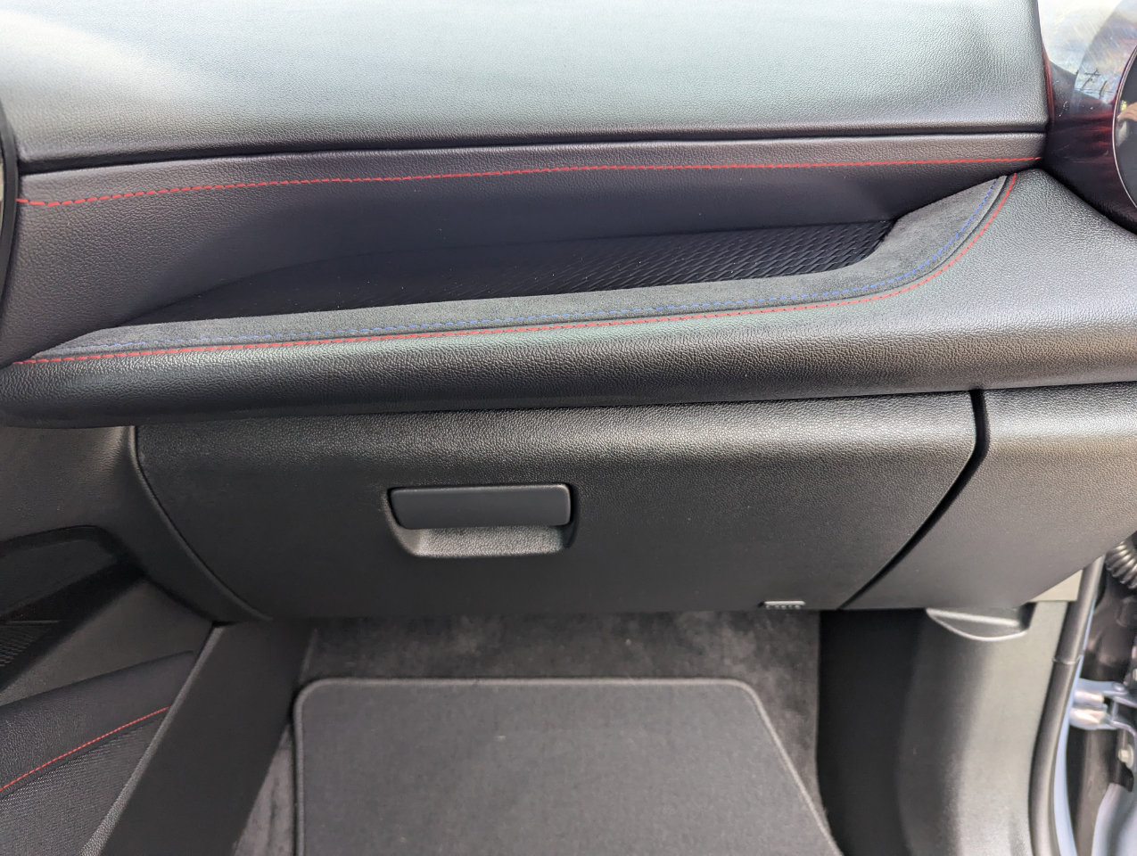 Used 2025 Chevrolet Blazer EV RS image 34