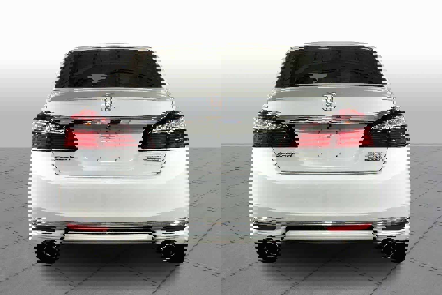 Used 2017 Honda Accord Sport Special Edition image 5