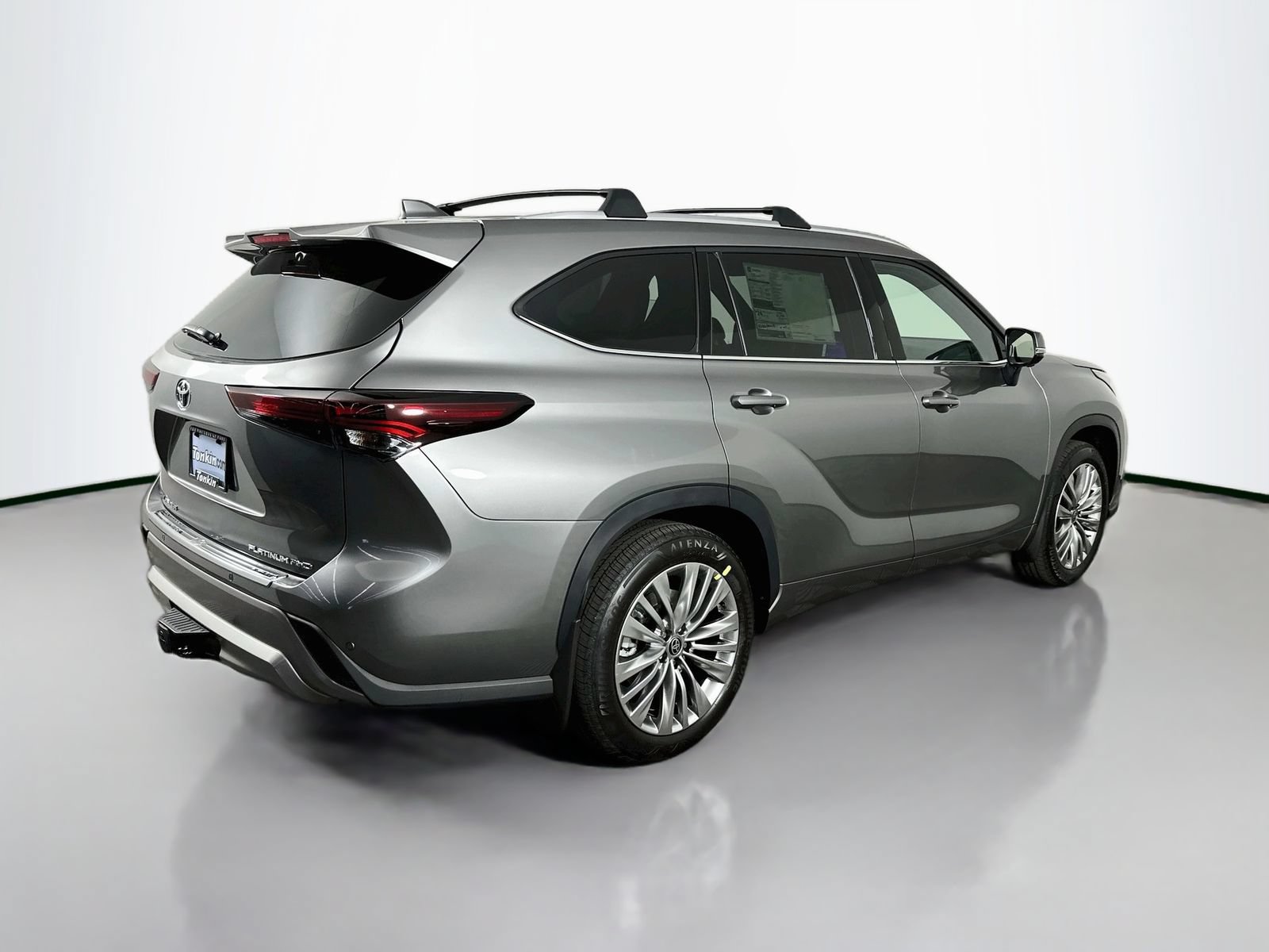 New 2026 Toyota Highlander Platinum AWD/4WD image 7
