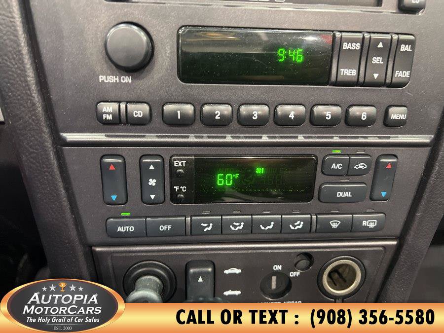 Used 2003 Ford Thunderbird RWD image 21