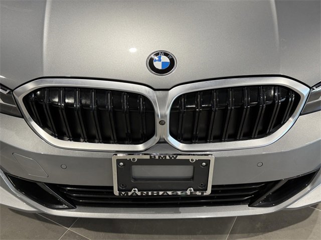 Used 2025 BMW 330i xDrive Sedan w/ Convenience Package image 33