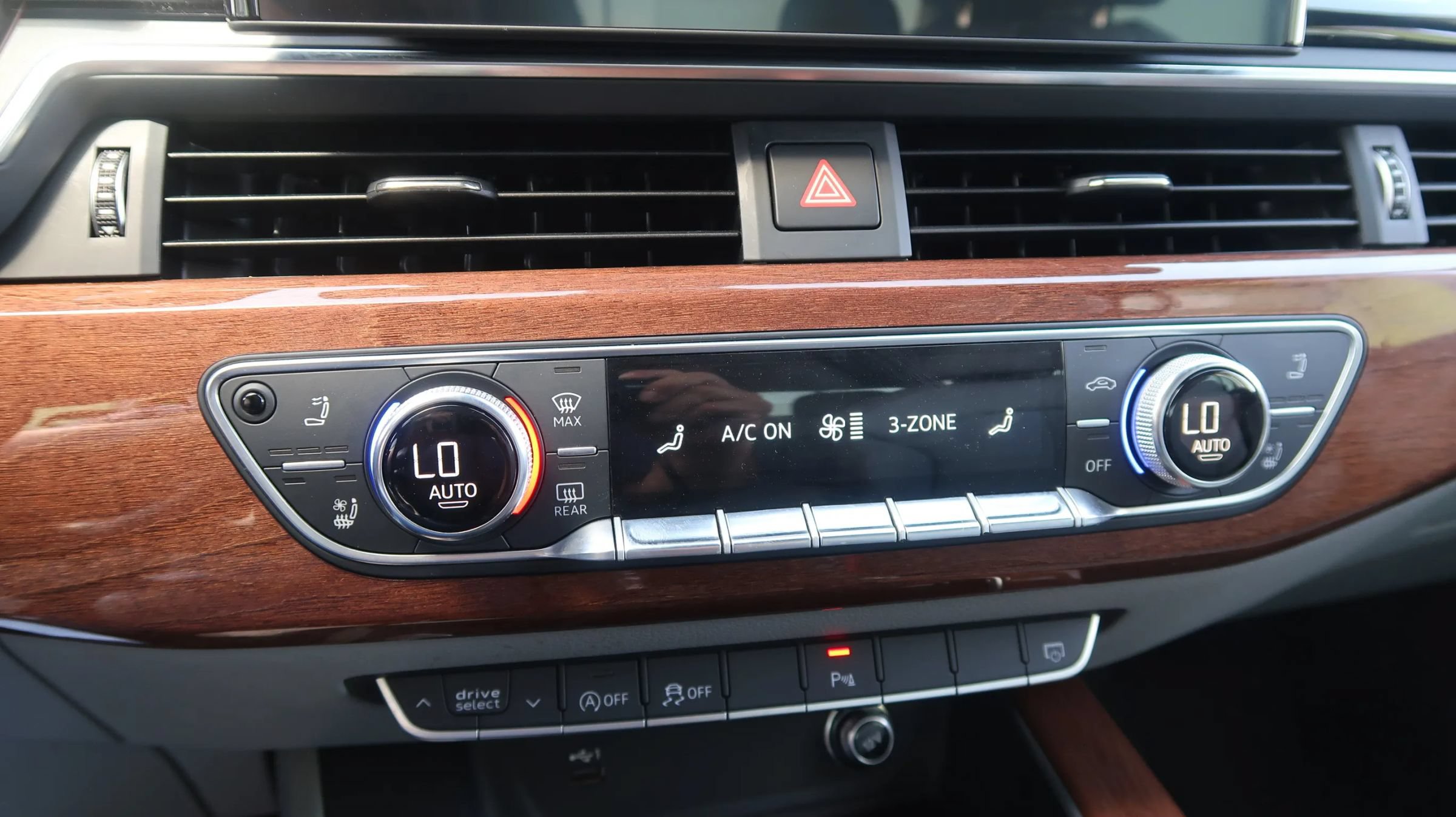 Used 2020 Audi A5 2.0T Premium Plus w/ Premium Plus AWD/4WD image 32