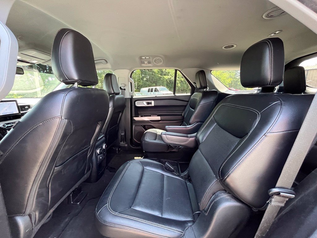 Used 2021 Ford Explorer Limited AWD/4WD image 26