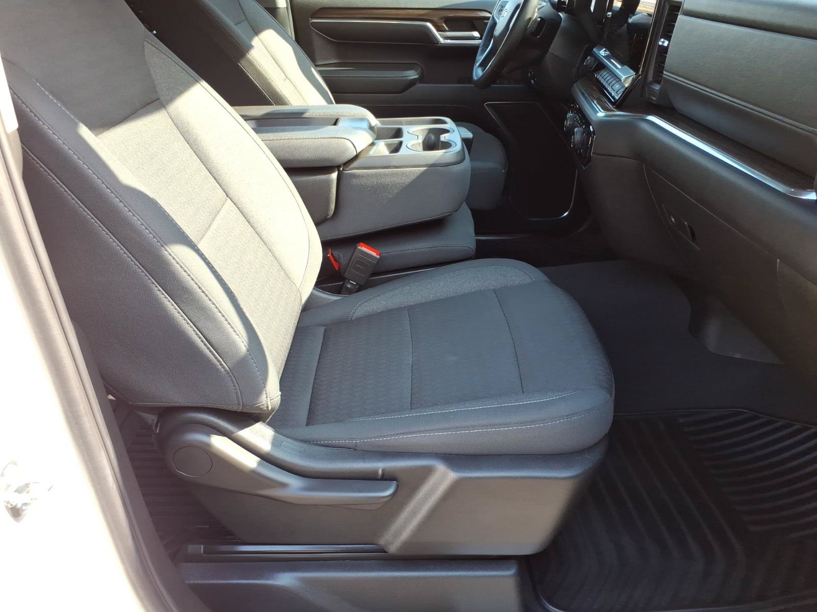 Certified 2023 Chevrolet Silverado 1500 LT AWD/4WD image 8