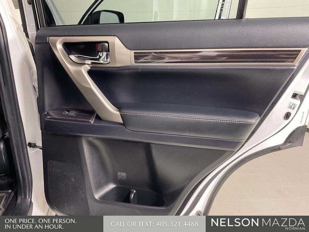 Used 2021 Lexus GX 460 Premium w/ Premium Package AWD/4WD image 23