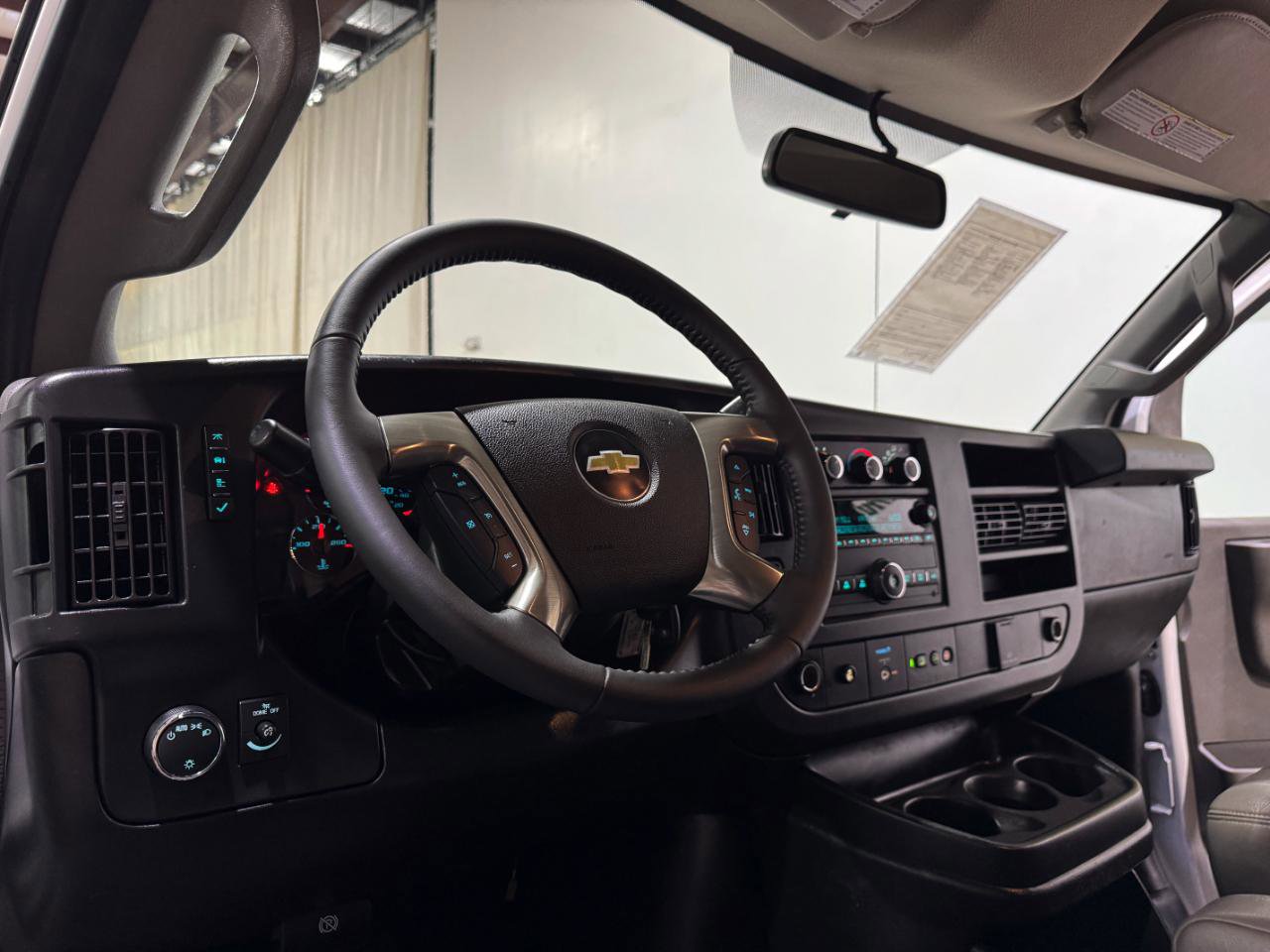 Used 2020 Chevrolet Express 2500 w/ Driver Convenience Package RWD image 9