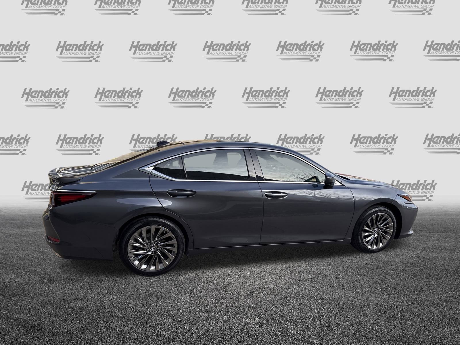 Certified 2024 Lexus ES 350 Ultra Luxury image 11