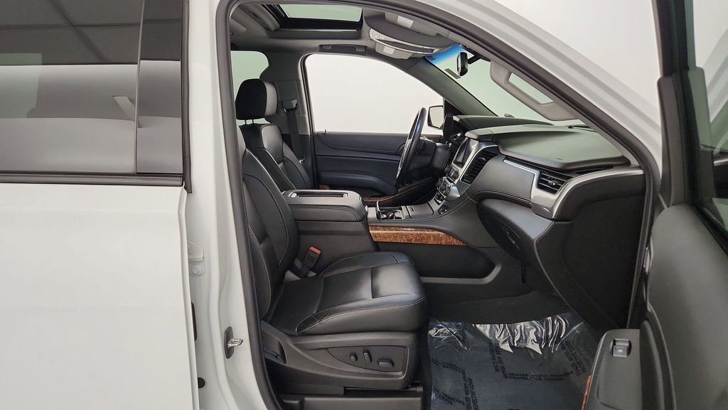 Used 2020 Chevrolet Tahoe Premier AWD/4WD image 38
