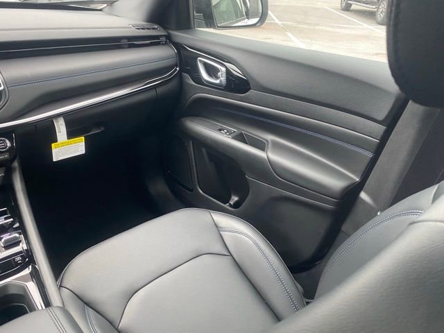 New 2026 Jeep Compass Limited AWD/4WD image 34