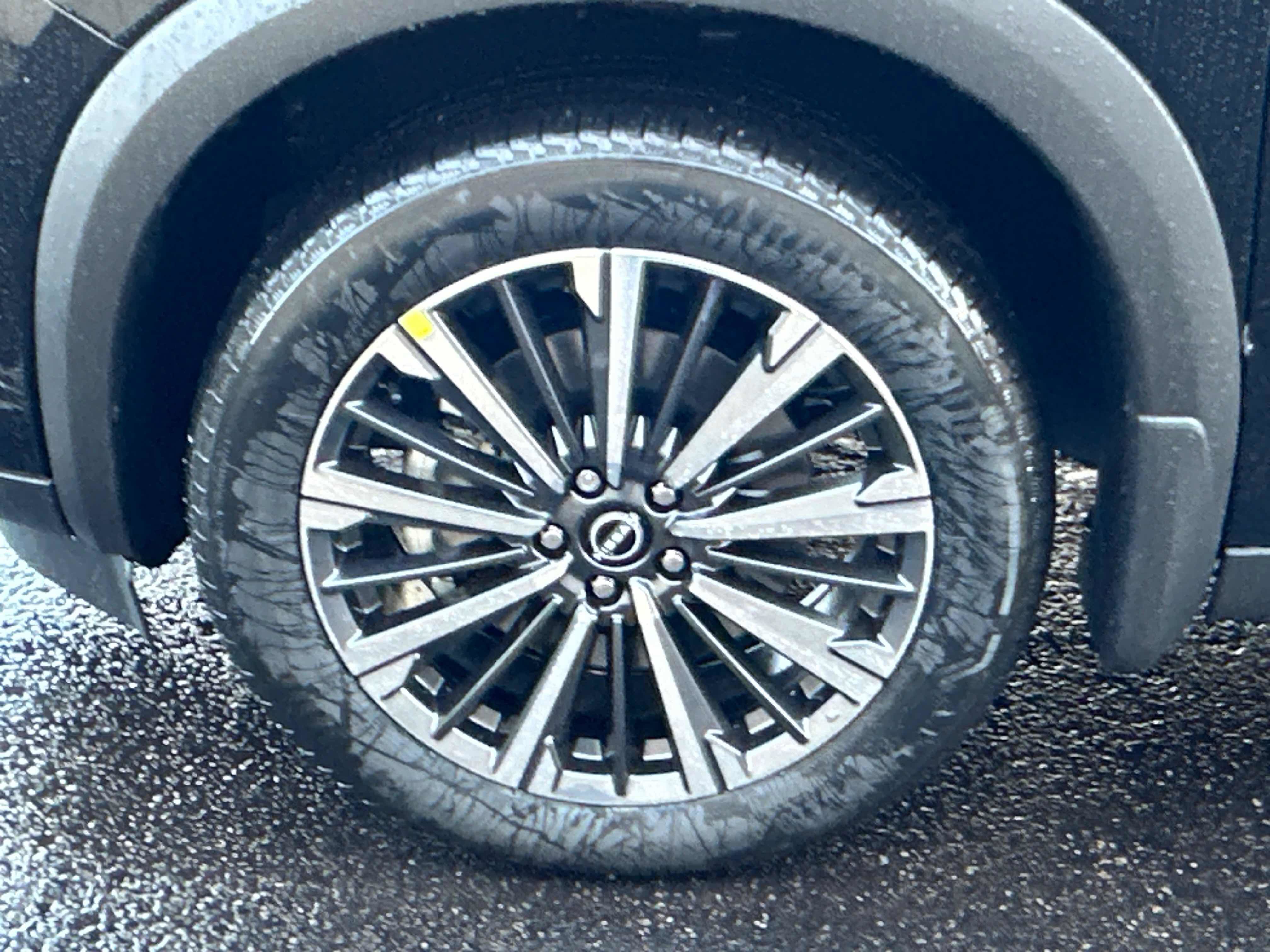 New 2026 Nissan Pathfinder Platinum AWD/4WD image 9