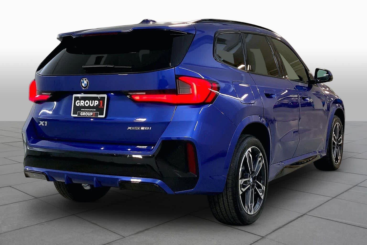 Used 2026 BMW X1 xDrive28i w/ Technology Package AWD/4WD image 12