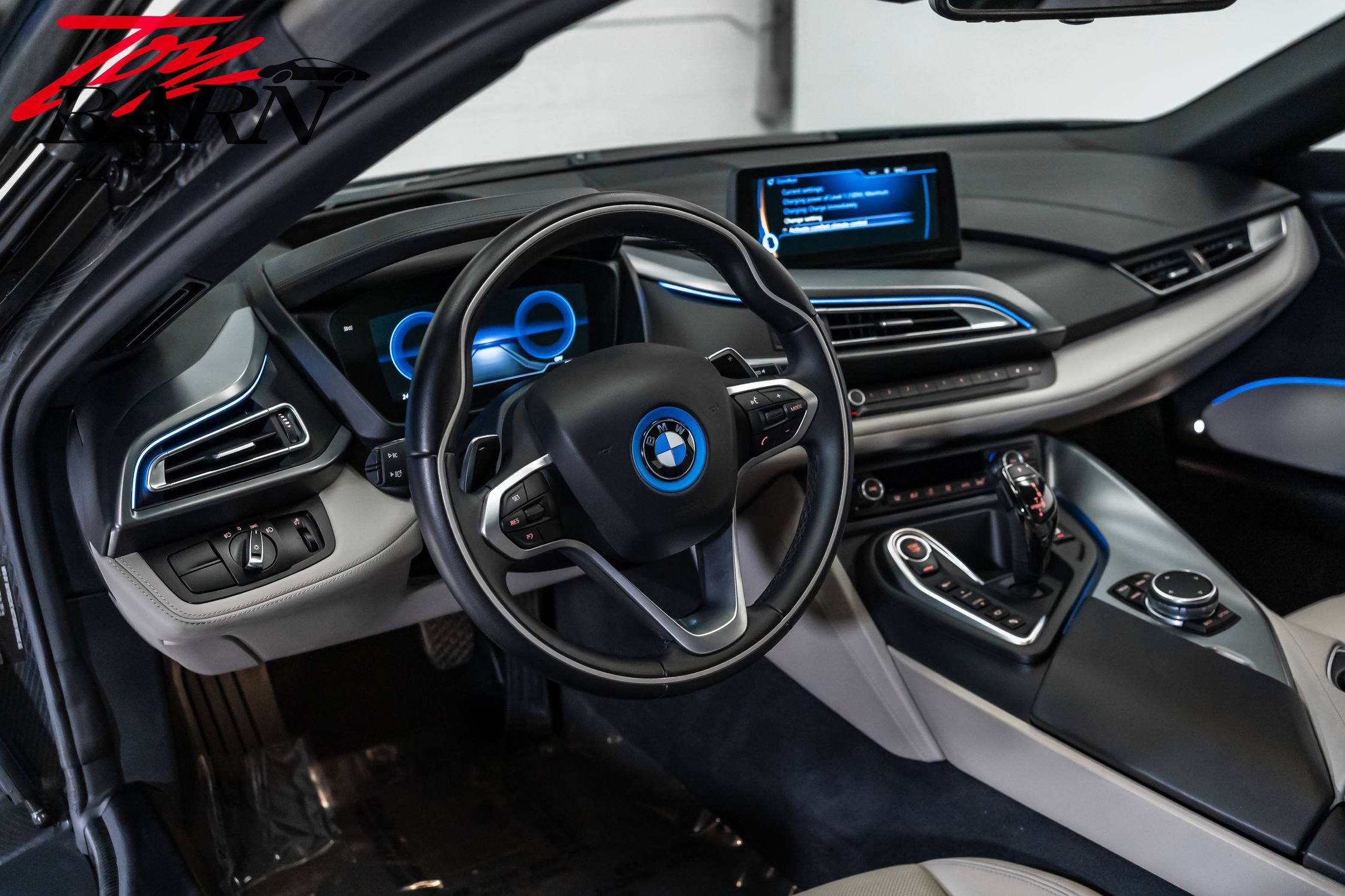 Used 2015 BMW i8 image 25