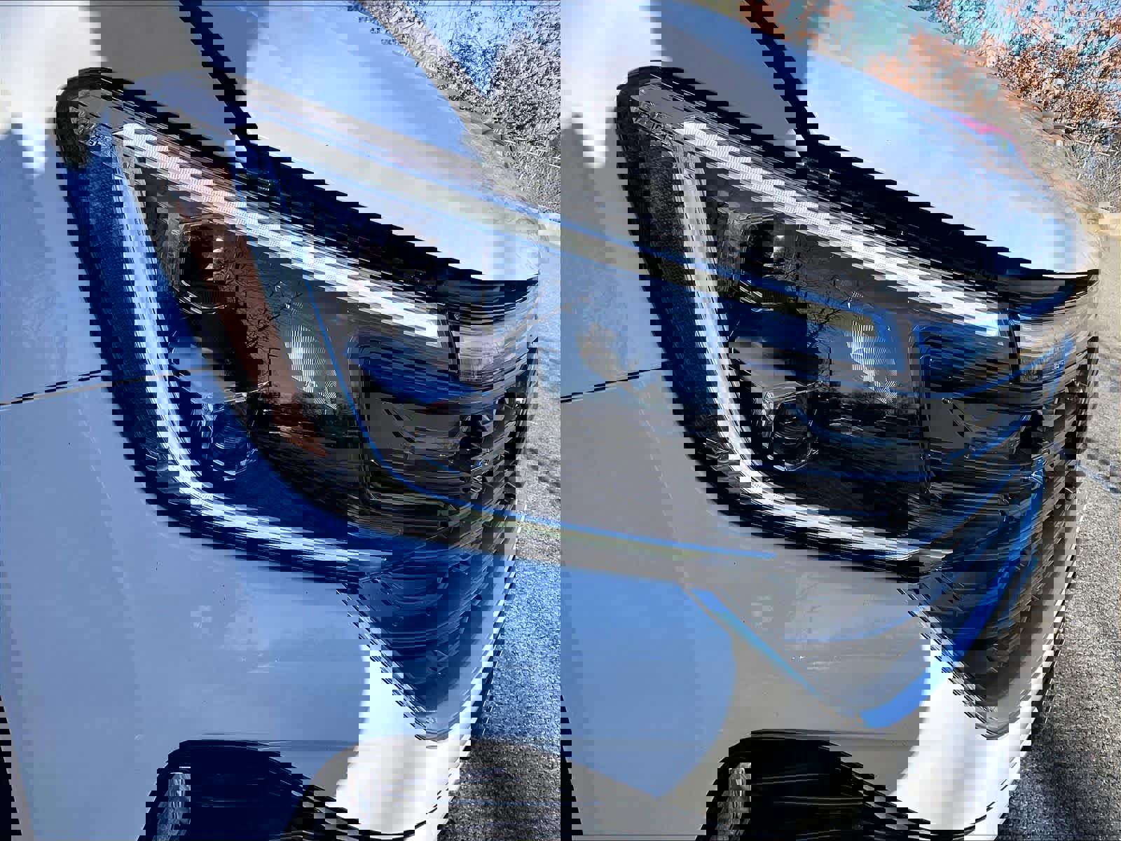 Certified 2024 Volkswagen Atlas SEL Premium R-Line image 32