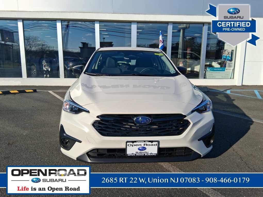 Certified 2025 Subaru Impreza 2.0i image 2