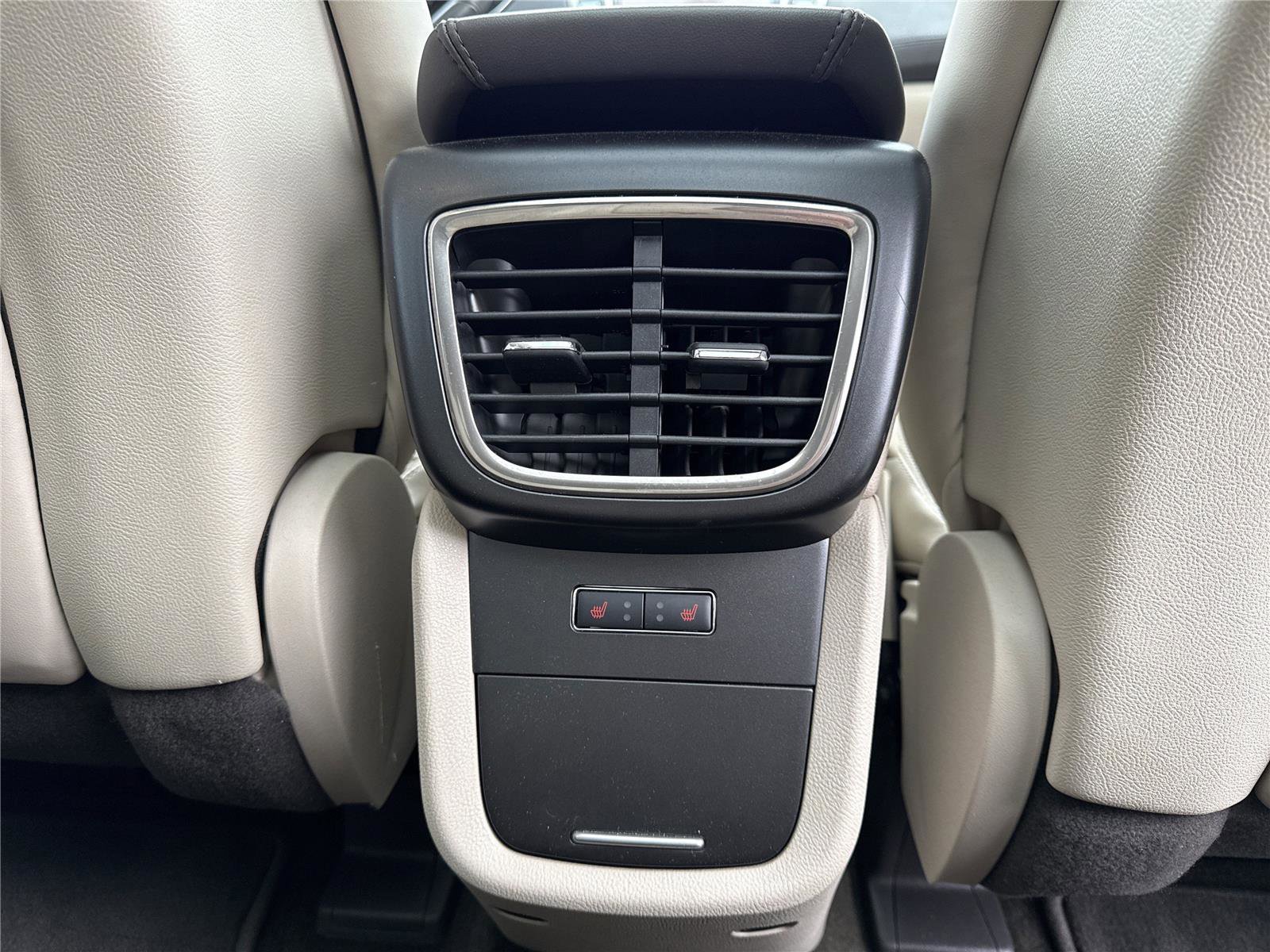 Used 2020 Lincoln Nautilus Reserve w/ Equipment Group 201A image 31