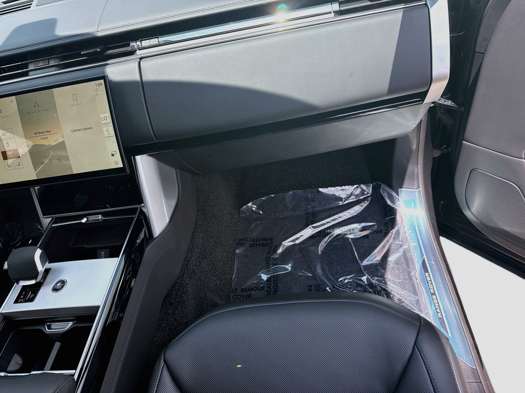 New 2026 Land Rover Range Rover SE AWD/4WD image 19