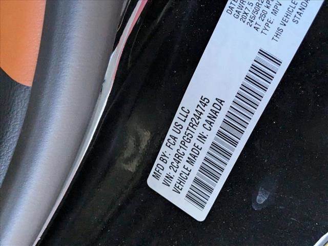 New 2026 Chrysler Pacifica Pinnacle image 16