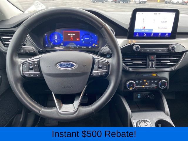 Used 2022 Ford Escape Titanium image 7