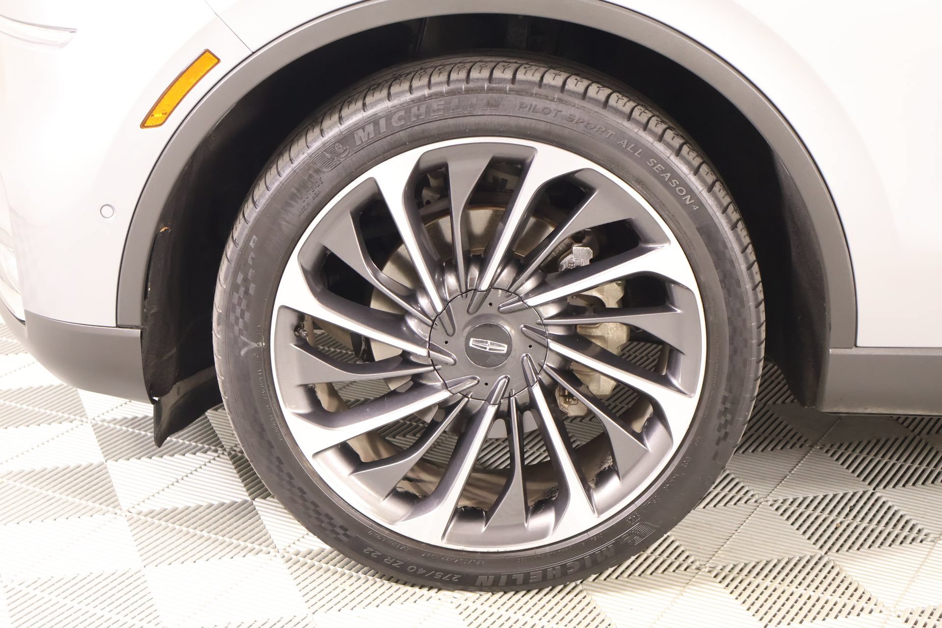 Used 2020 Lincoln Aviator Reserve w/ Equipment Group 202A AWD/4WD image 20