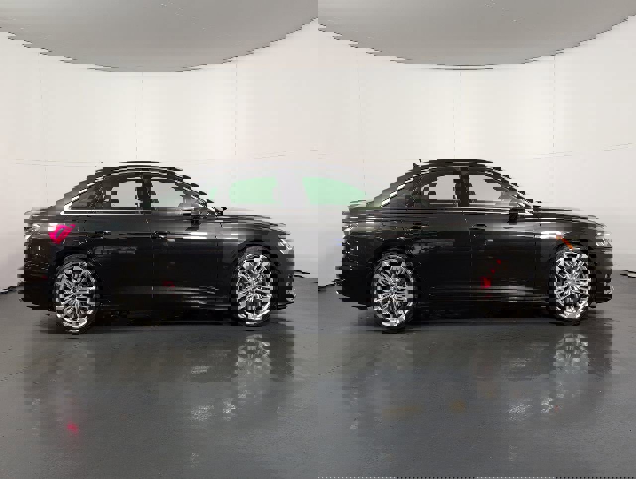 Used 2020 Audi S6 Premium Plus image 39